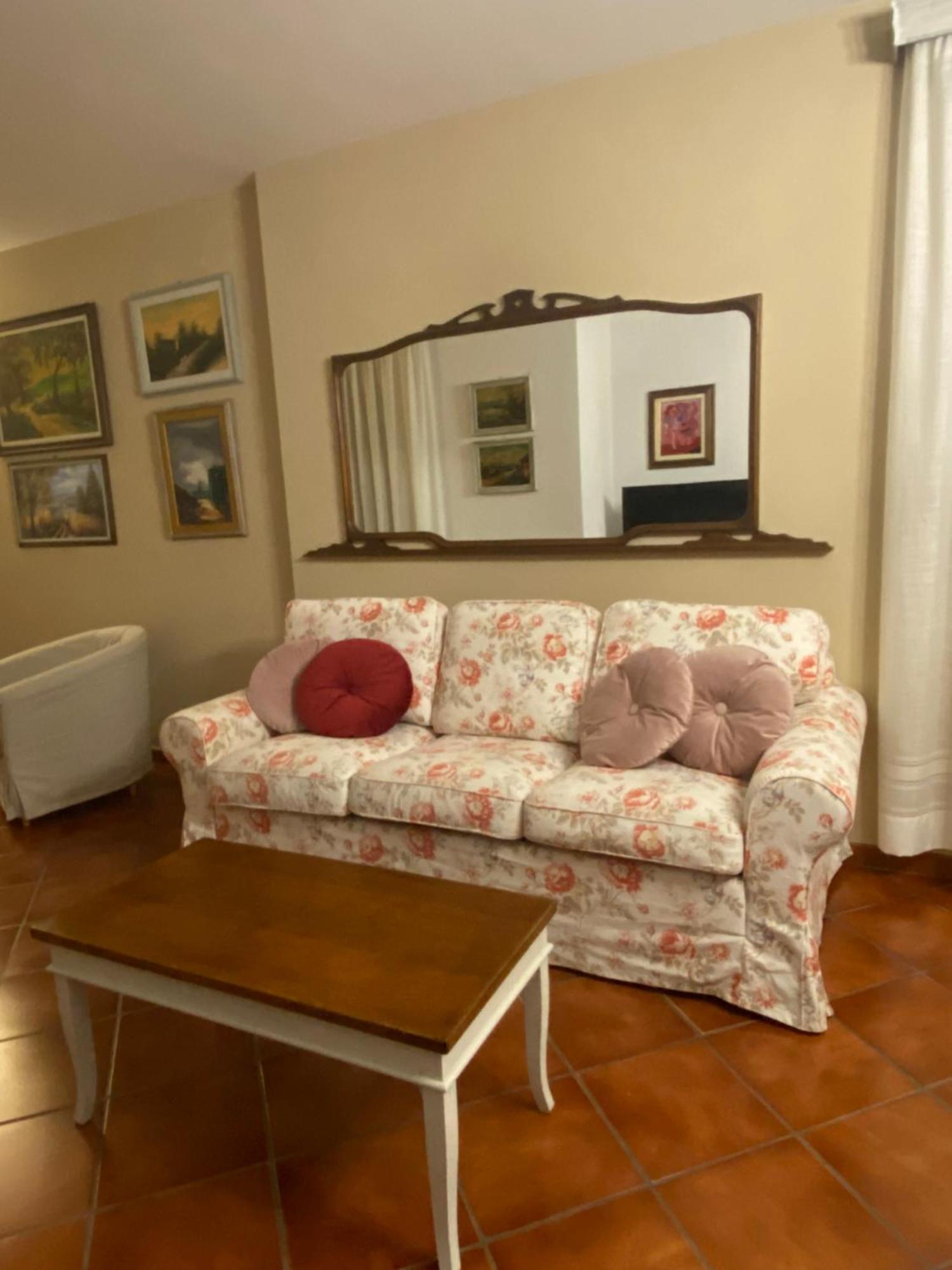 Casa Marcobando Villa Lucca Luaran gambar